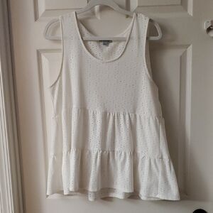 Floral & Ivy women's tank top.  Size medium